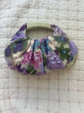 Floral Sequin Embroidered Summer Vacation Clutch Bag